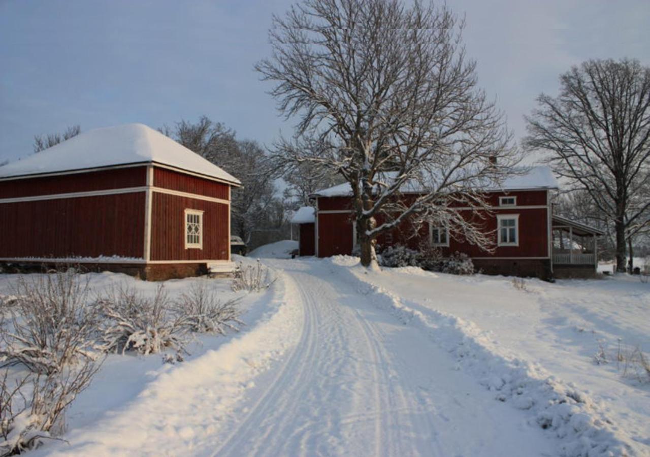 Leipyoelin Tila Bed and Breakfast Pernio Exteriör bild